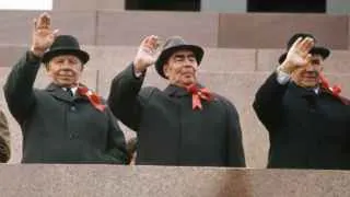 Минэнерго переходит к системе обязательных планов для нефтяных компаний по выпуску бензина и дизтоплива, поставкам на внутренний рынок и экспорту, а цены на АЗС берутся под жесткий контроль на фоне повреждения значительной части нефтеперерабатывающих мощностей ударами украинских БПЛА.