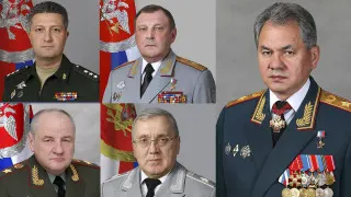 После смены министра обороны в ведомстве сменили почти треть ключевых руководителей. Часть бывших заместителей и менеджеров подведомственных структур оказались фигурантами уголовных дел о коррупции и хищениях на миллиарды рублей.