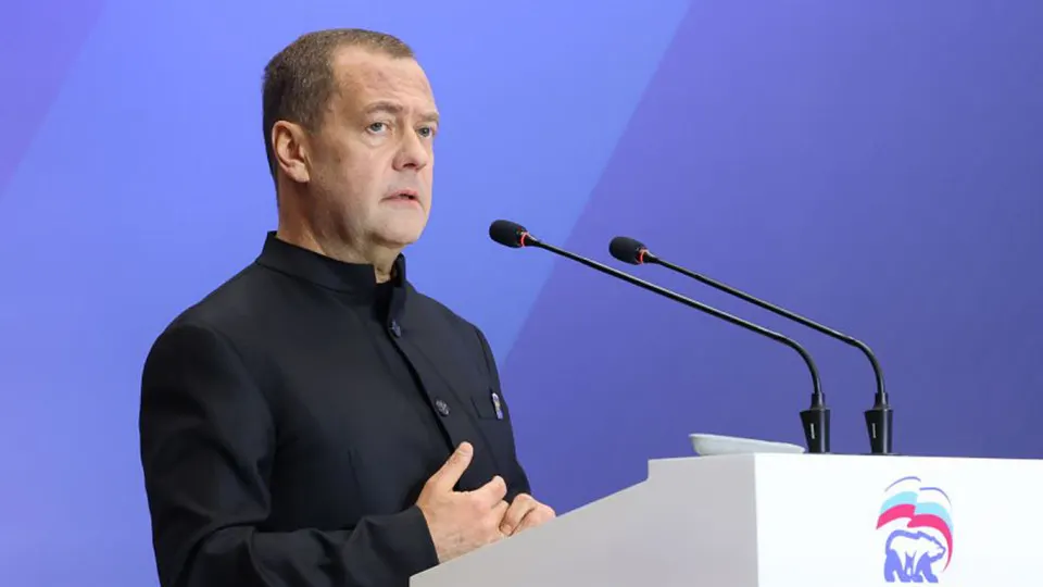 Заместитель председателя Совета безопасности заявил о реальной угрозе ядерной катастрофы и связал это с истечением срока действия договора СНВ‑III и изменениями в ядерной политике США.