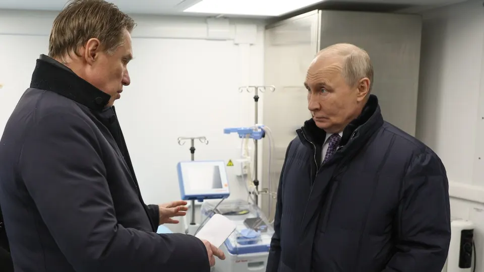 Президент распорядился расширить охват репродуктивных обследований для мужчин и женщин, чтобы попытаться остановить падение рождаемости. Решение принято на фоне многолетнего демографического спада и рекордно низкого числа рождений.