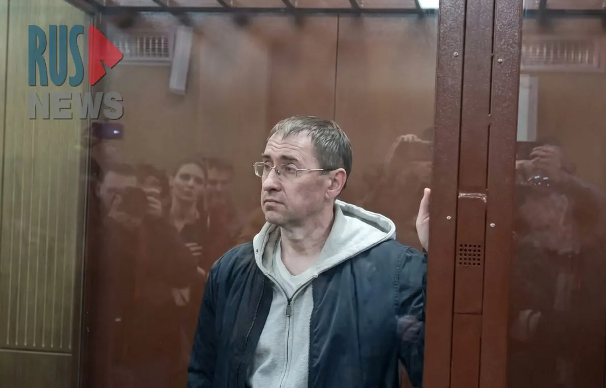 Московский городской суд признал законным содержание под стражей Олега Ролдугина. Защита жаловалась на формальность решения и просила смягчить меру пресечения, ссылаясь на семейные обстоятельства.