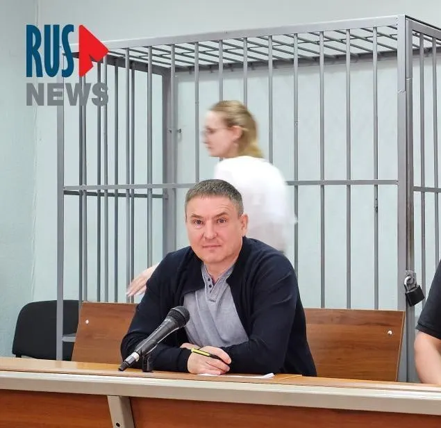 Суд установил, что заключённым в карцере не обязаны предоставлять время и материалы для подготовки к собственным процессам — правозащитник оспаривал эту практику.