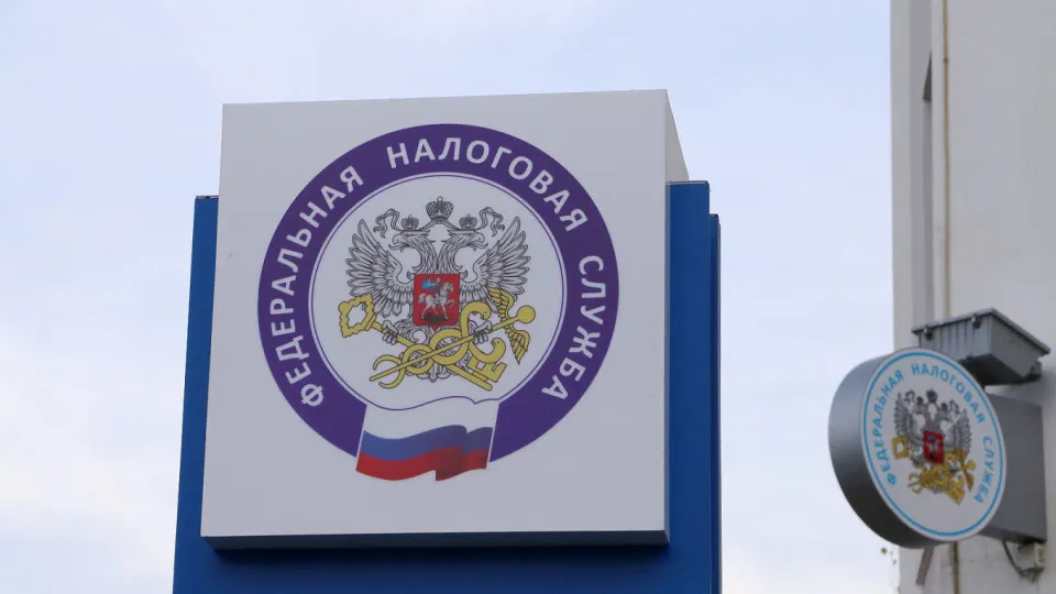 Серия повышений налогов и активное собирание доходов позволили бюджету изымать рекордную долю ВВП: в I квартале 2026 года ненефтегазовые поступления составили 31,6% ВВП, а налоговые изъятия превысили 15,8 трлн рублей.
