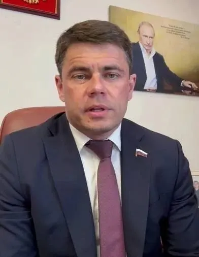 Национальный мессенджер MAХ рассматривается как важный шаг к суверенному интернету в России.