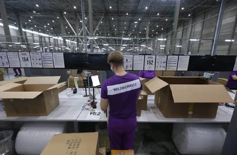 Полисы могут достигать 5% от стоимости объекта; некоторые складские проекты в Екатеринбурге и Москве остаются нестрахуемыми.