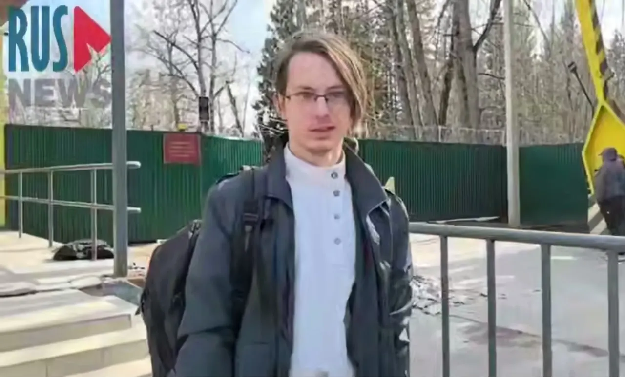 Мещанский районный суд признал Полякова виновным по части 5 статьи 20.2 КоАП РФ и назначил штраф. Ранее активист отбывал 15 суток административного ареста в Сахарово после задержания на Болотной площади.
