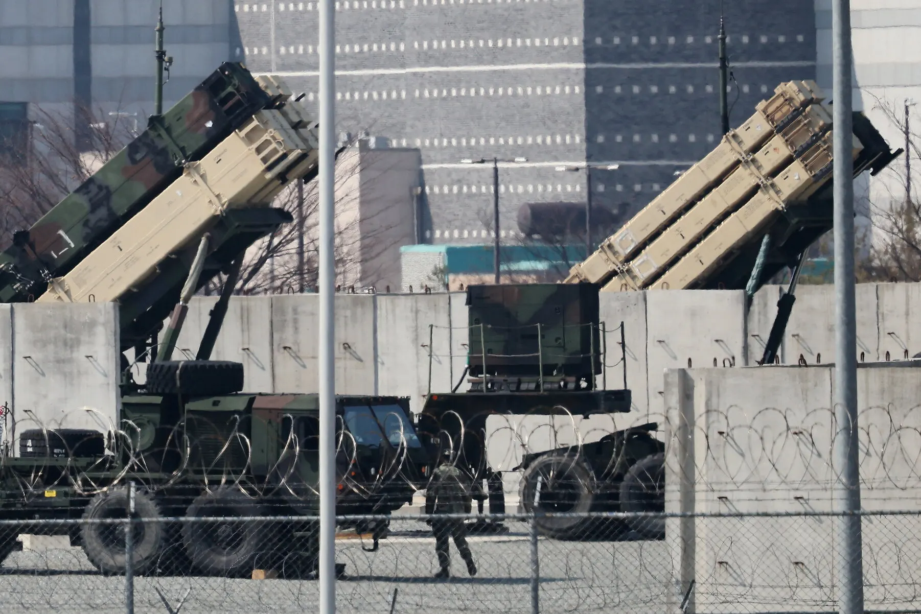 Представители Воздушных сил отмечают сокращение запасов ракет для Patriot, NASAMS и IRIS‑T после серии массированных ударов по энергетике и задержек поставок от партнёров.