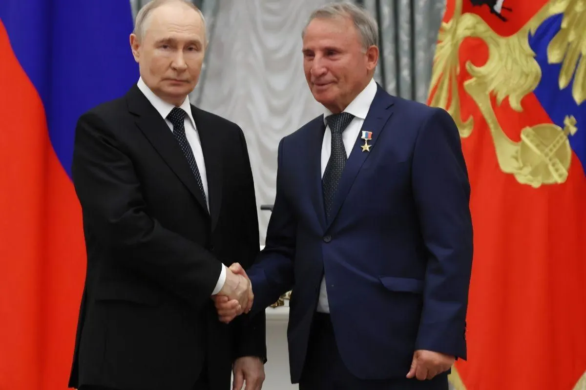 Георгий Свид из Рязани получил звание «Герой труда» из рук президента на встрече в Кремле.