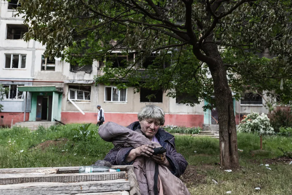 В ежеквартальном докладе Пентагон делает вывод, что сосредоточение сил на войне с Украиной и проблемы боеготовности снижают вероятность быстрого крупномасштабного удара Москвы по НАТО. Между тем удары дронов по российским городам меняют повседневную жизнь и отношение людей к войне.