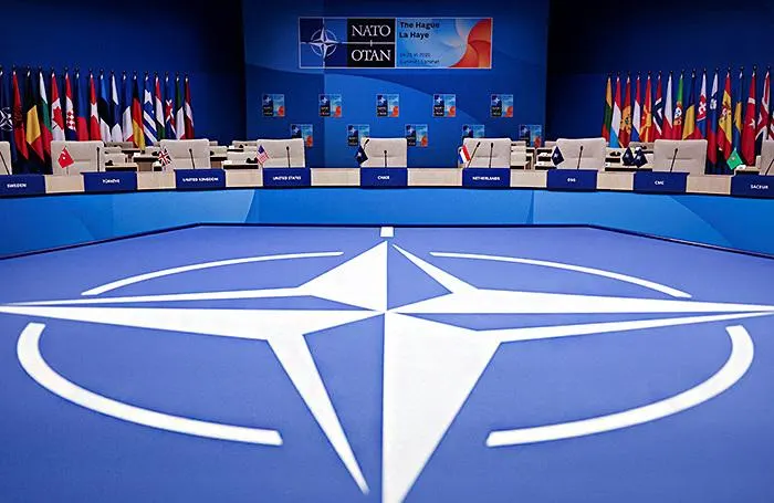 Литовский министр объяснил смысл своих резких заявлений и подчеркнул решимость НАТО.