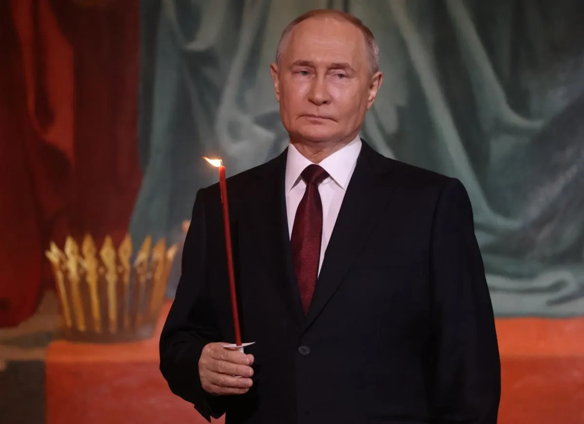 Усиление давления, внутренние беспорядки или потеря внешней поддержки могут привести к падению власти Владимира Путина в течение трёх лет. Рассмотрены варианты — от быстрой ликвидации до показательного процесса и гражданской конфронтации внутри силовых структур.