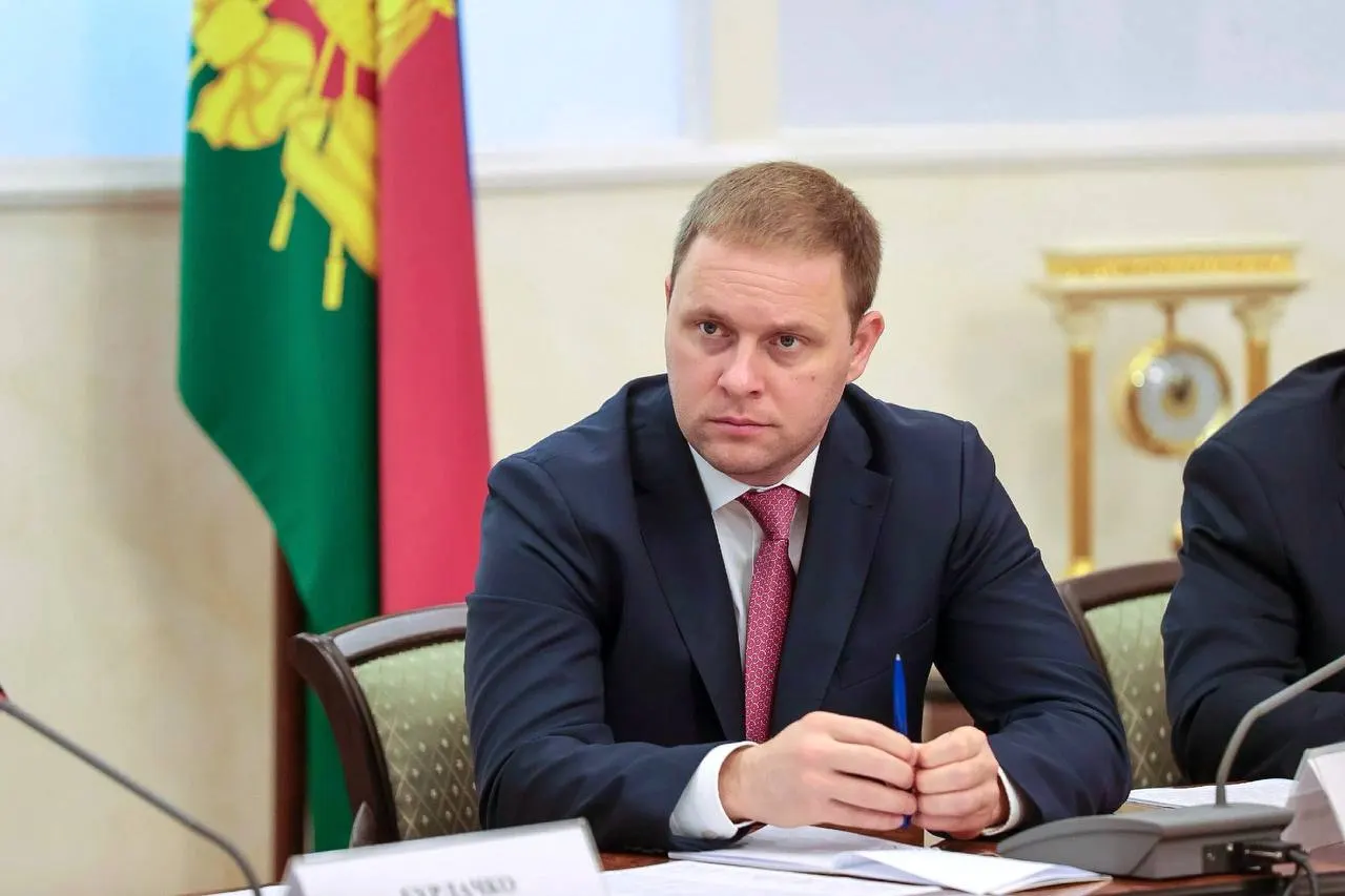 Швец, более десяти лет проработавший в системе госуправления и пять лет руководивший Анапой, стал руководителем госкорпорации, отвечающей за развитие туризма в России.
