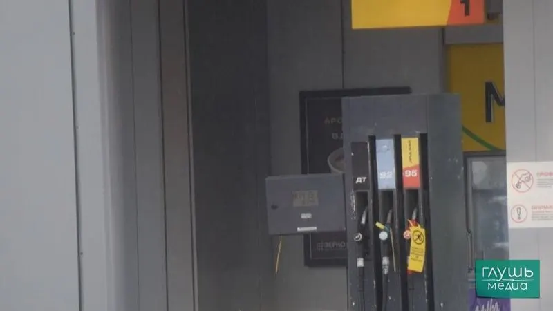 На совещании по рынку нефтепродуктов 23 июня рассматривали возможность временно разрешить продажу топлива с отклонениями по содержанию серы и другим показателям как меру стабилизации рынка.
