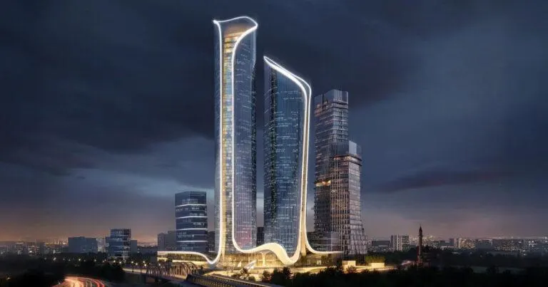 К 2031 году в районе метро «Минская» предполагается построить квартал с арт‑парком: в бизнес‑части — два особняка и четыре башни, в жилой — две высотки и клубный дом. Самая высокая башня достигнет 333 м.