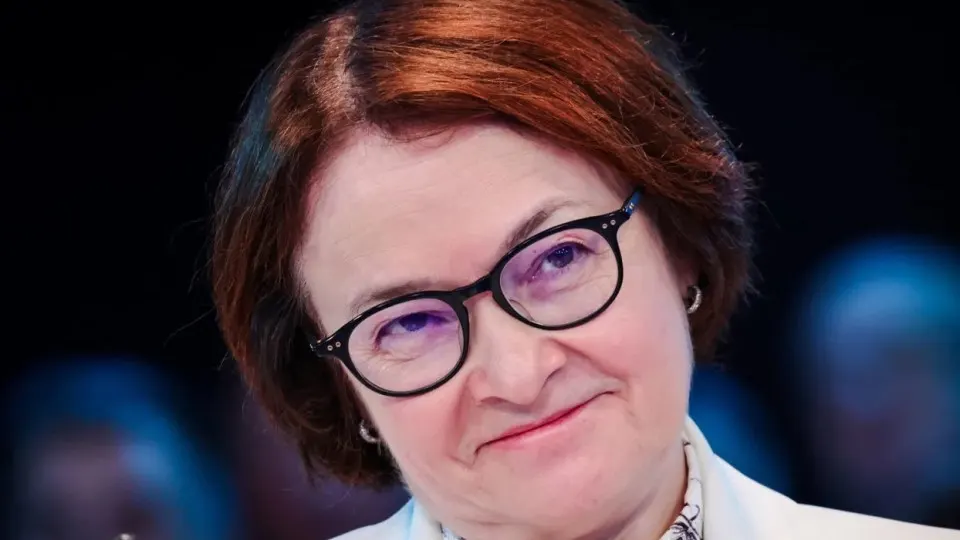 Отсутствие главы Центробанка на ключевых событиях вызвало волну слухов и породило риск смены денежно-кредитной логики. На фоне бюджетных поправок и давления сверху решение по ставке 19 июня выглядит решающим для инфляции и бизнеса.