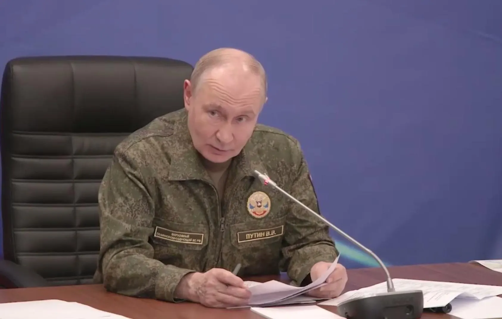 По словам президента, силы РФ взяли под контроль Константиновку в Донецкой Народной Республике.