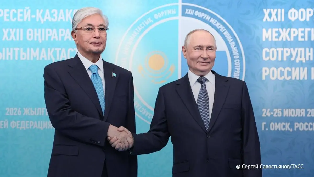 Президент заявил, что отношения России и Казахстана имеют стратегический характер и предложил усилить синхронизацию работы двух стран в рамках ОДКБ и ЕАЭС.