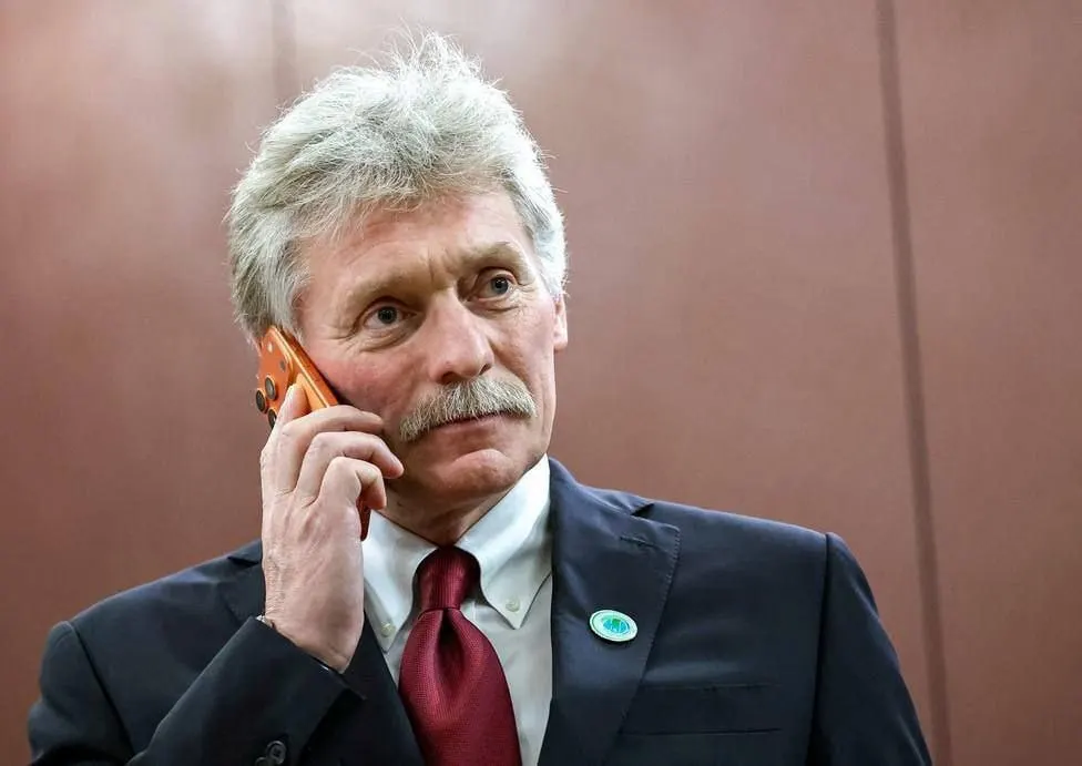Представитель Кремля сообщил, что переговоры о восстановлении доступа к мессенджеру идут, однако активности со стороны сервиса пока нет. При этом Telegram остаётся самым популярным мессенджером в России по данным исследований.