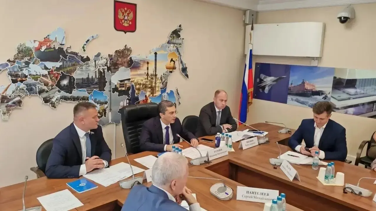 Законопроект даст Минпромторгу и Минсельхозу доступ к данным ФНС для отслеживания причин резкого подорожания товаров на каждом этапе цепочки.