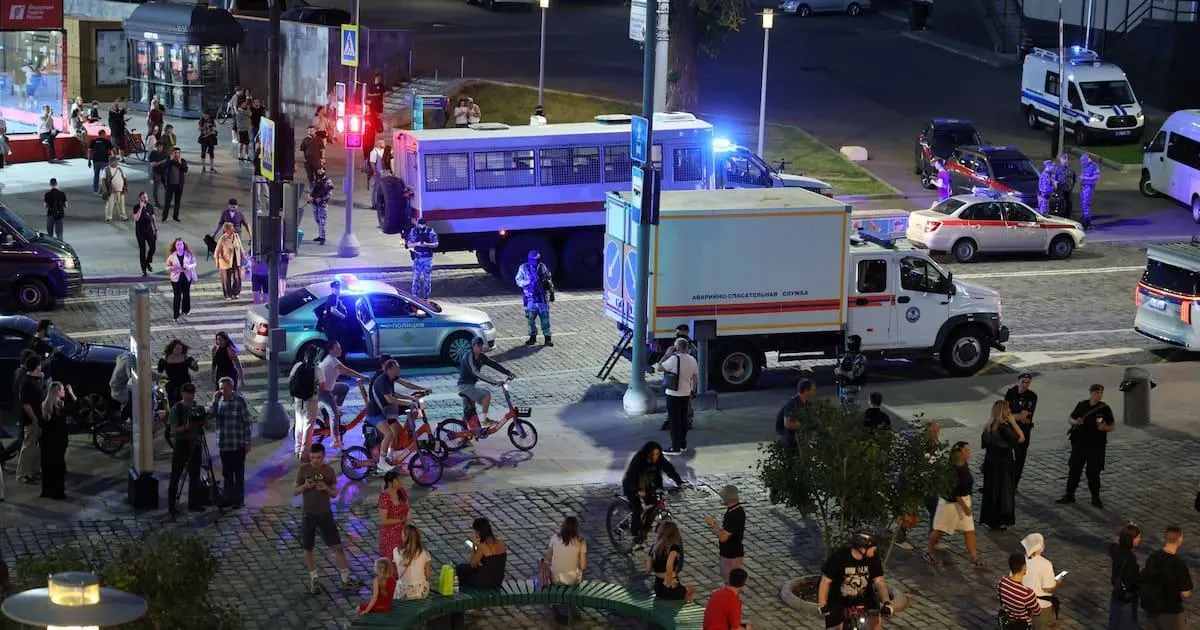 В московском ресторане Balzi Rossi произошёл взрыв. По словам Марина Плохотнюк, 1 августа она и её муж находились на частном празднике, после чего она попала в реанимацию.
