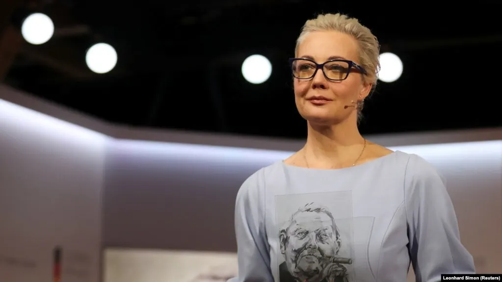 Генеральная прокуратура России объявила деятельность фонда Human Rights Foundation на территории страны нежелательной; фонд возглавляется Юлией Навальной и, по заявлению ведомства, связан с дискредитацией вооружённых сил РФ и санкциями против российских граждан.