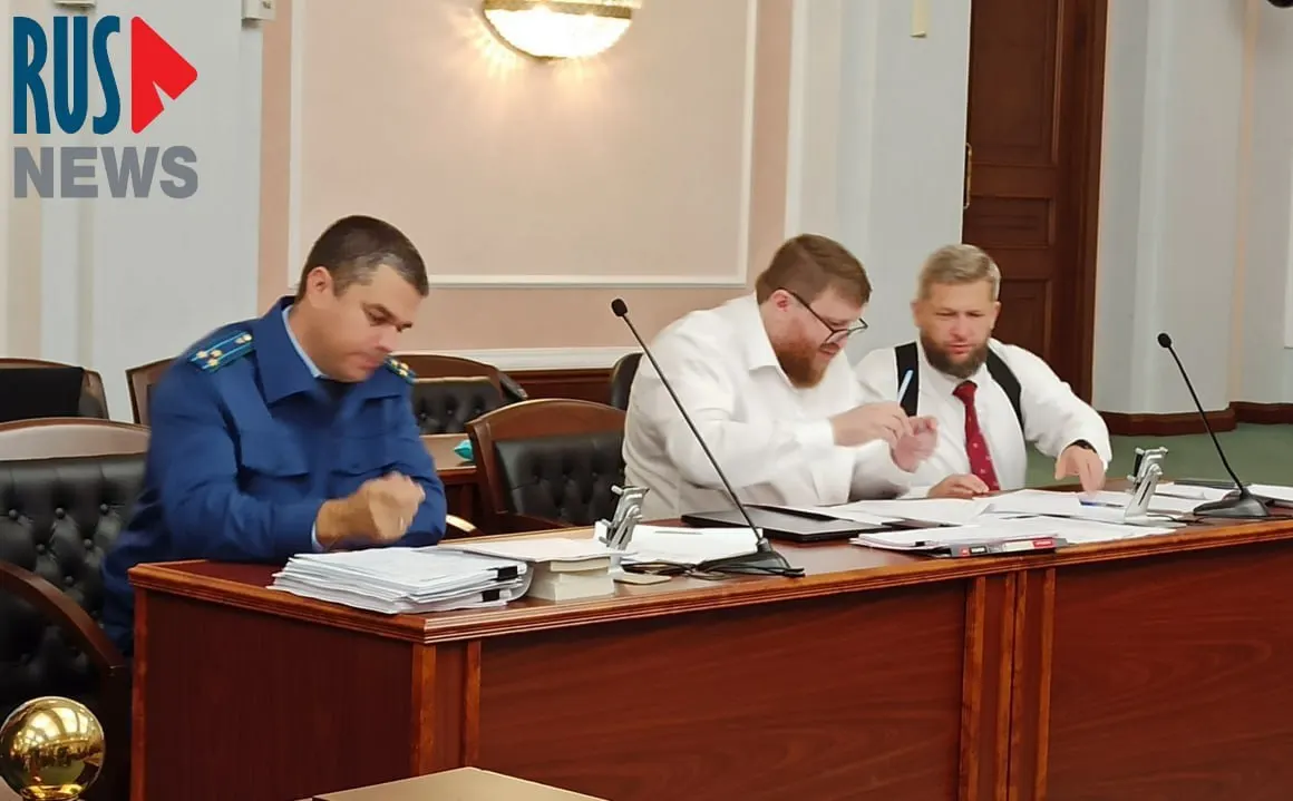 Представитель ЦИК призвал Верховный Суд отказать в удовлетворении апелляций партий «Яблоко» и «Родина» и сохранить решение суда первой инстанции, указав на недоказанность доводов.