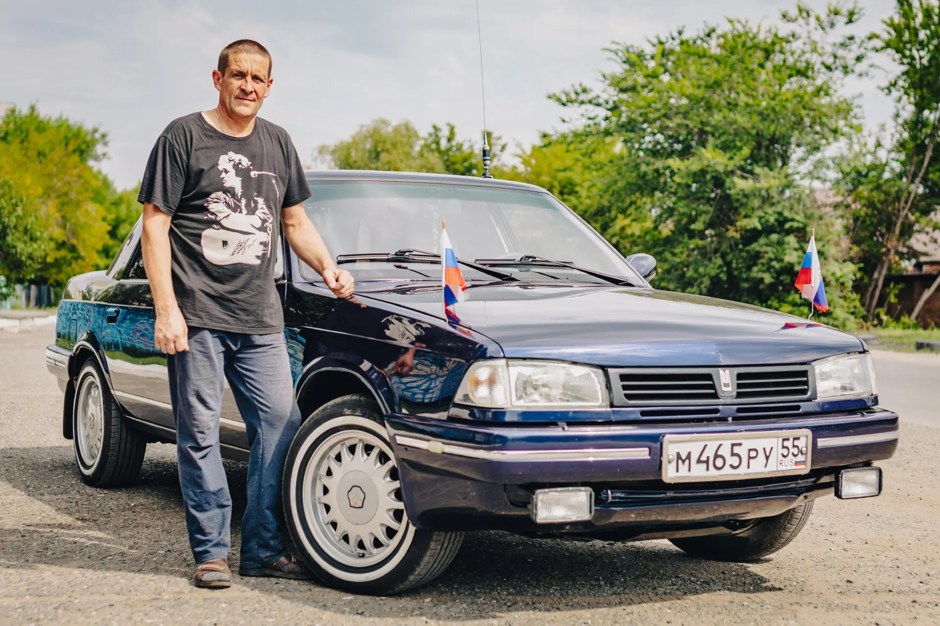 Уникальный автомобиль, выпущенный около 1300 экземпляров, снова ожил благодаря работе мастера