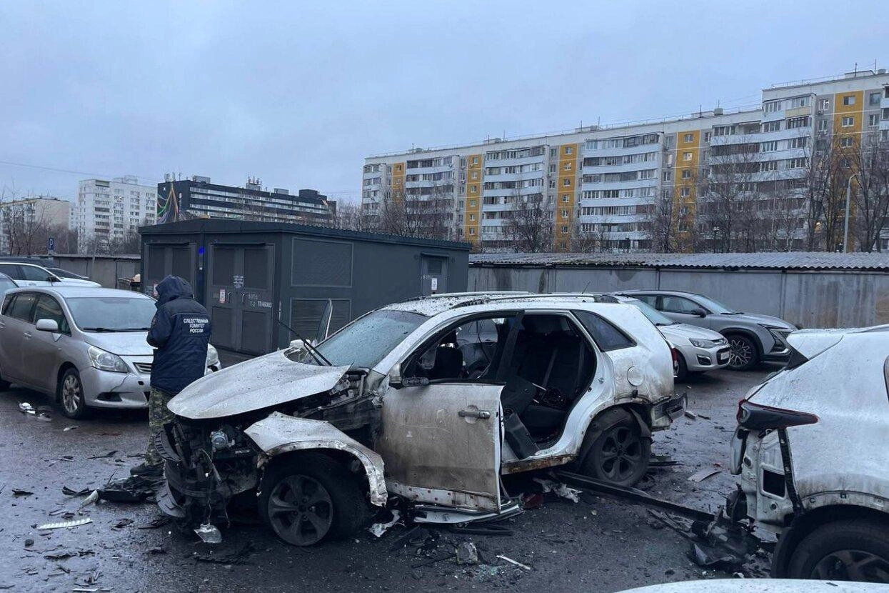 Документ с рекомендациями по защите и мерам предосторожности для военнослужащих и гражданского персонала, распространяемый внутри военных ведомств.
