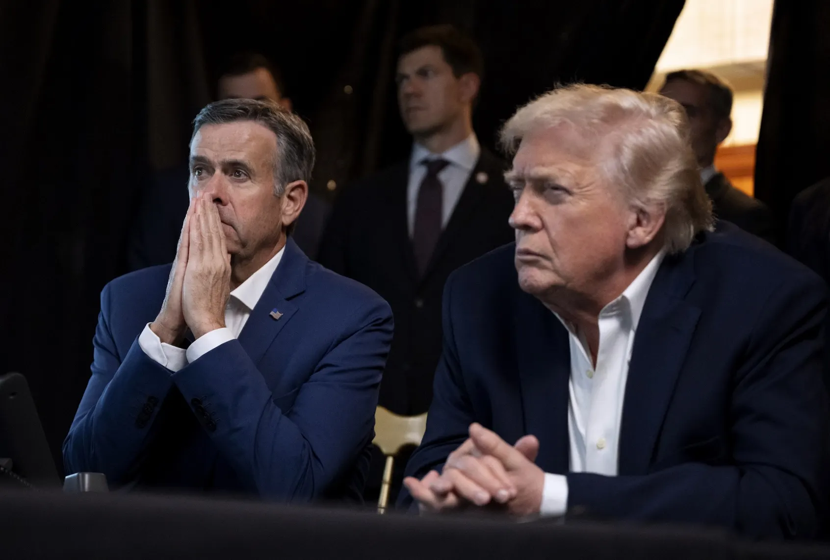 По данным источников, Рэтклифф посетил Москву по поручению президента США, и визит не был известен помощникам до последнего момента.