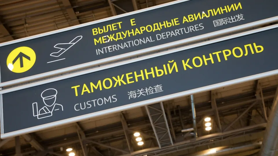 По данным правозащитников, в период 18–31 августа к обращавшимся были 73 призывника: 50 смогли выехать, 23 — нет; случаи запретов фиксируются на пограничном контроле и связаны с мобилизационными процессами.