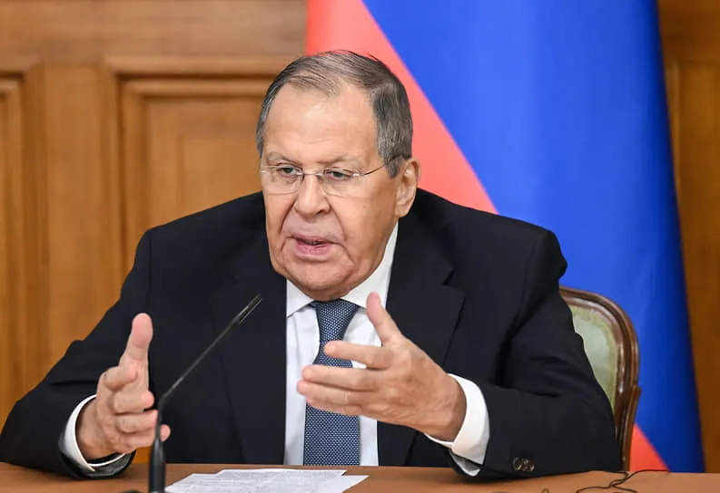 Министр иностранных дел заявил, что информационная борьба вокруг СВО продолжится и может усилиться.