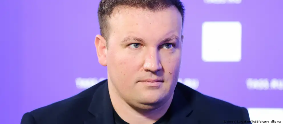 После задержания в Черногории Михаил Звинчук заявил, что задержание связано с его исследованиями по теме церковного раскола и отверг слухи об интересе Интерпола и Европола.
