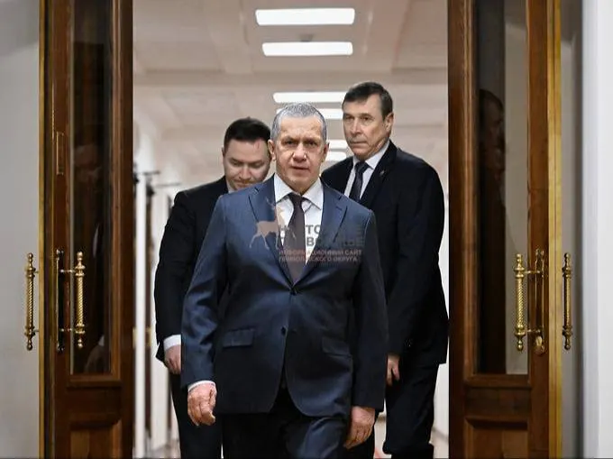 Экс-вице-премьер и полпред президента на Дальнем Востоке будет курировать патриотическое воспитание в Администрации президента.