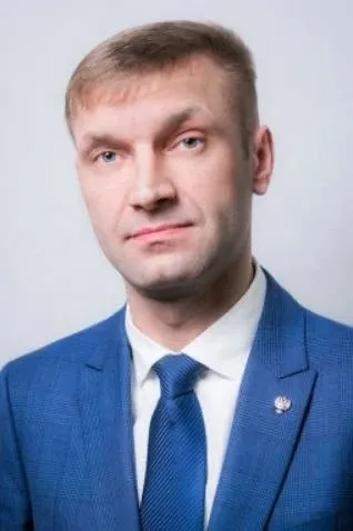 Суд вынес решение о конфискации активов на сумму десятков миллионов рублей: квартиры, участки, автомобили, снегоболотоходы и наличные.